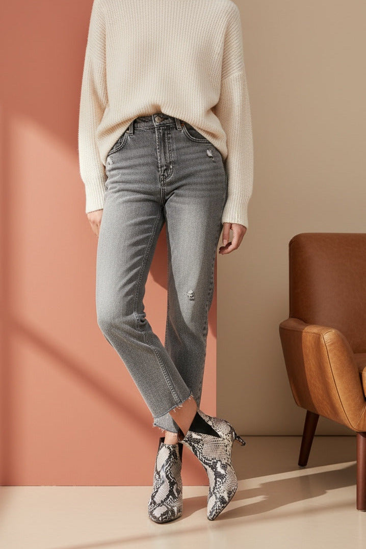 AYLIN Black & White Snake Bootie