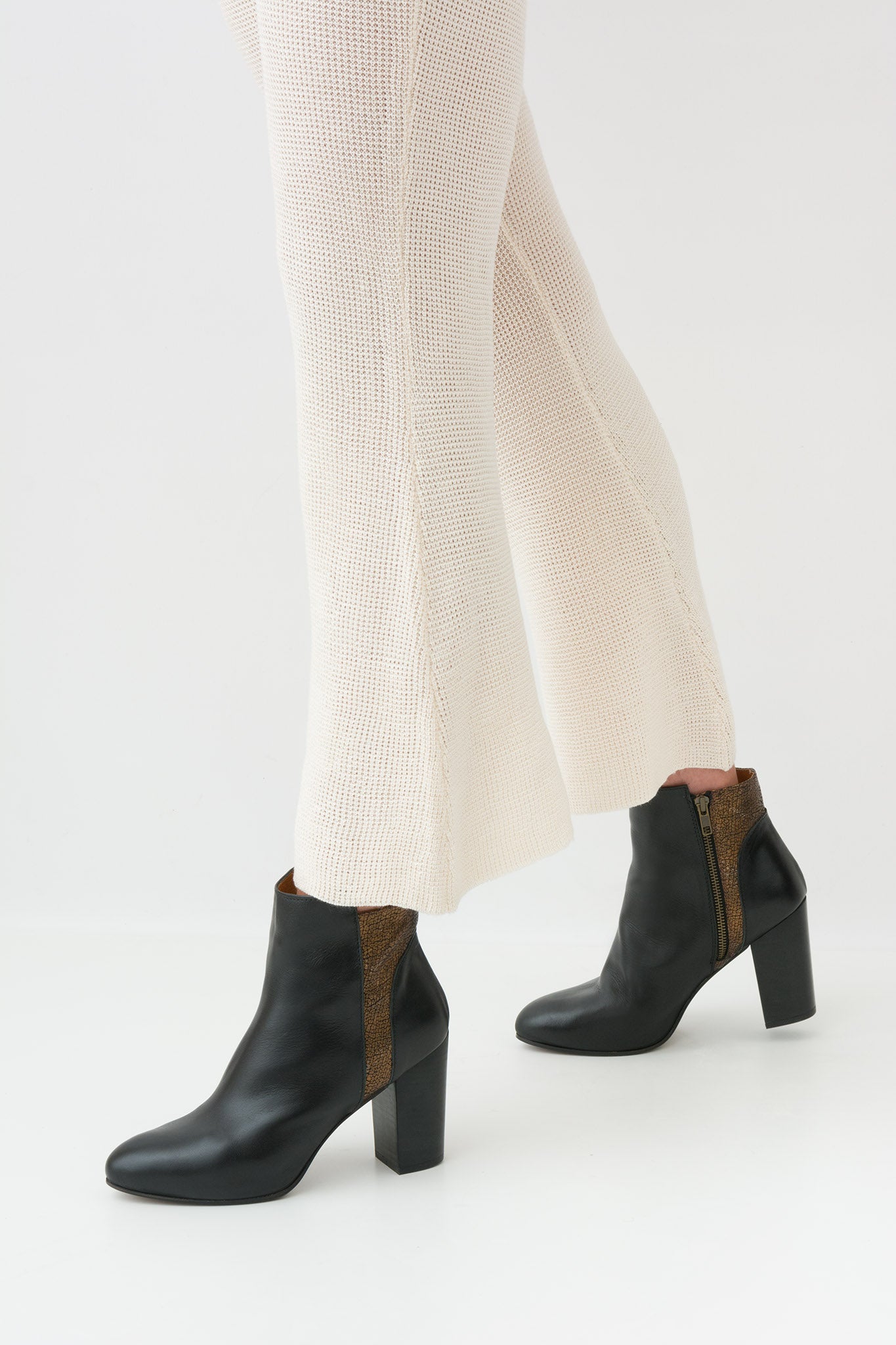 BOWIE Black High Heel Boot