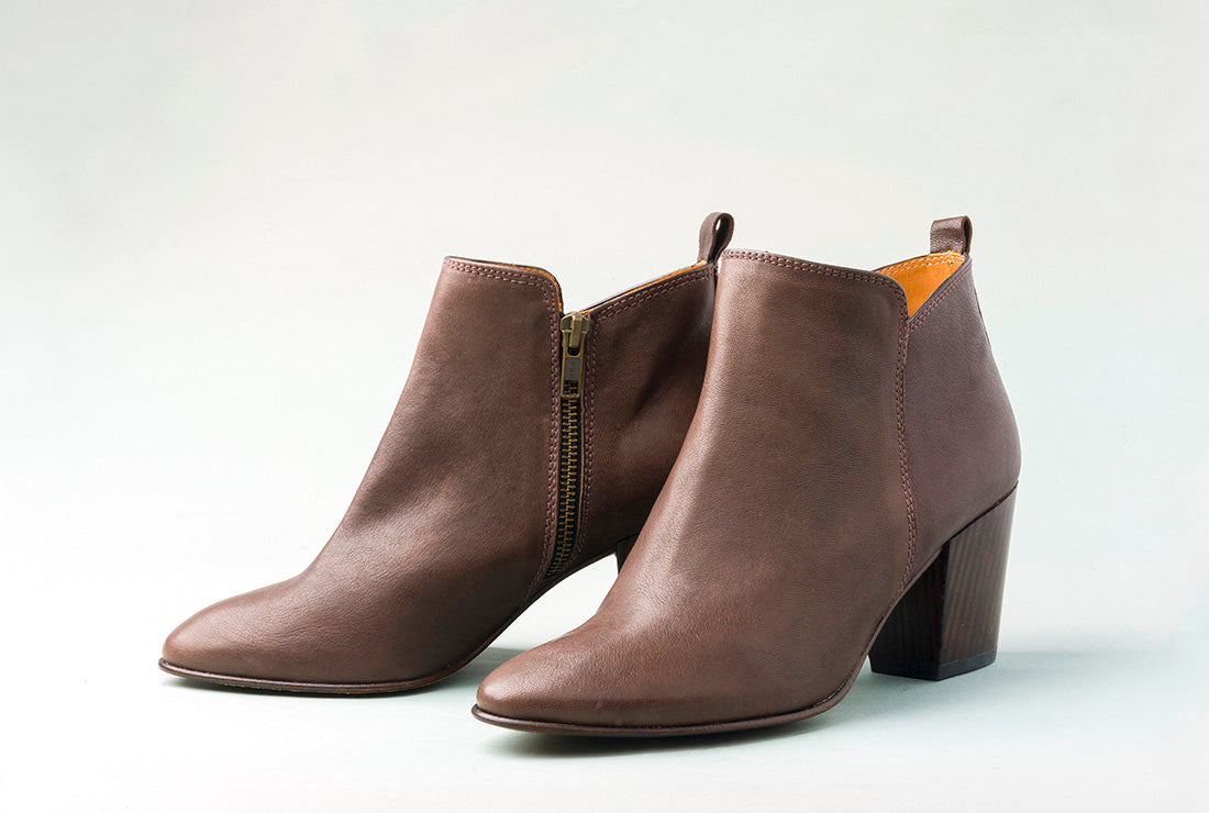 EWANS Chocolate High Heel Boot