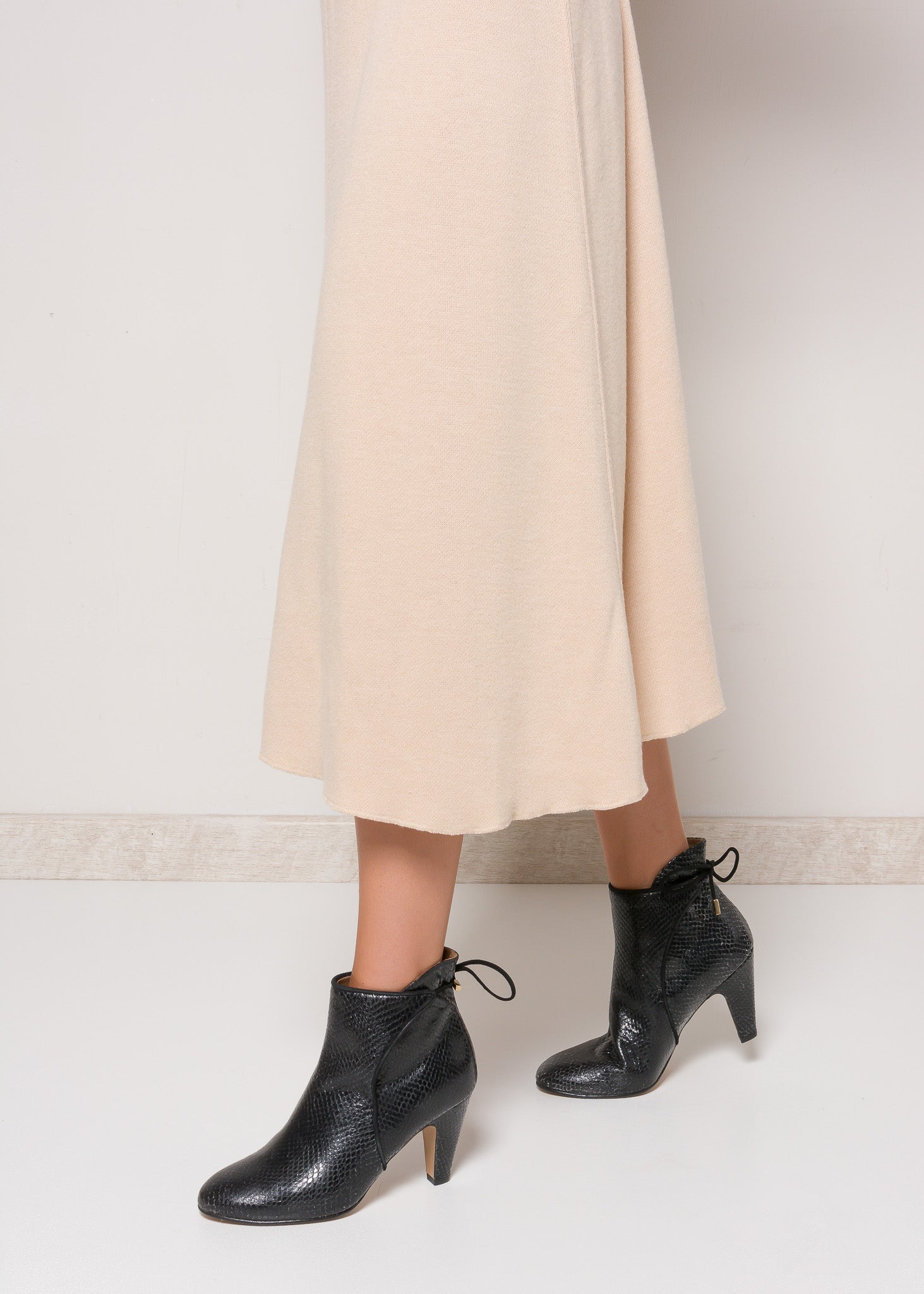 FLORENCE Snake Black Leather Bootie