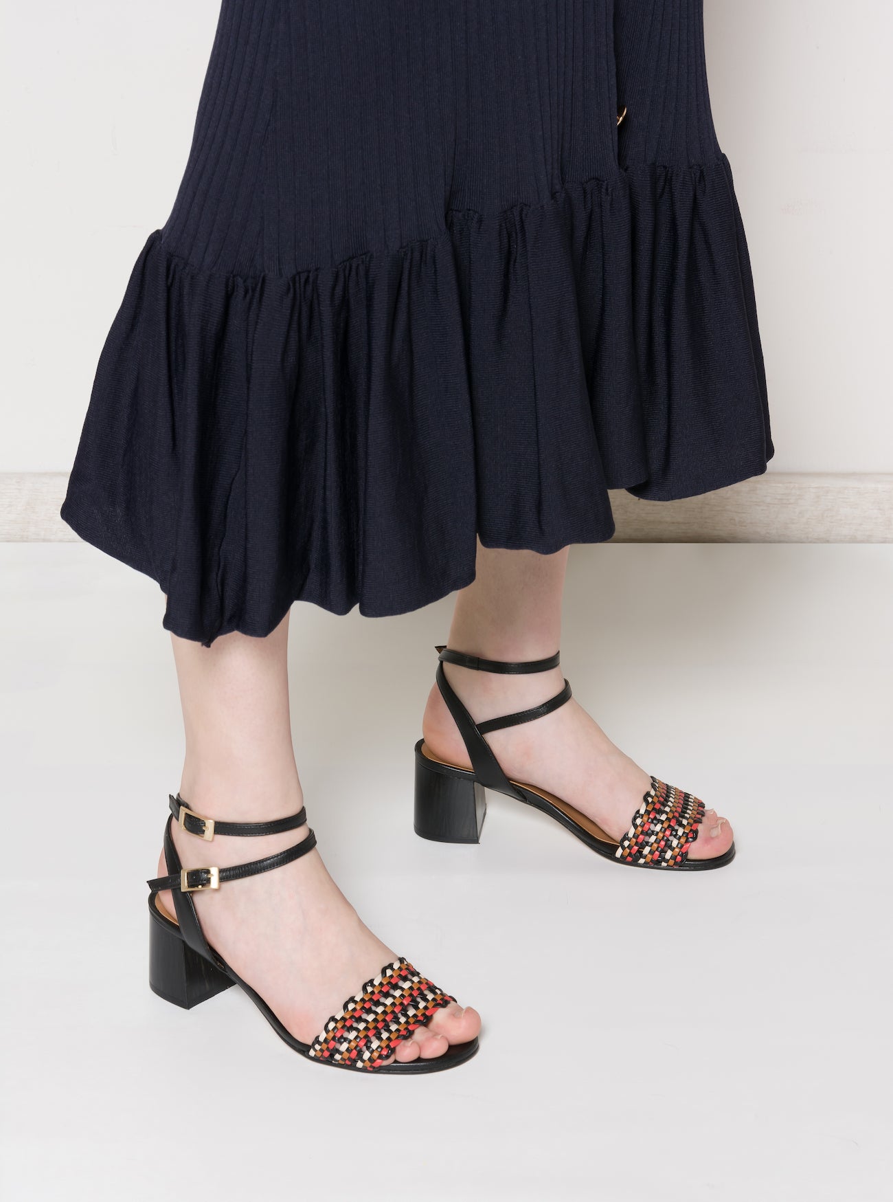 MAY Multicolor Woven Sandal