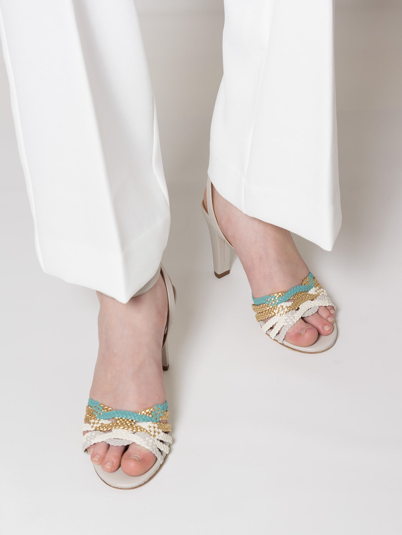 NEITH Braided Grey Sandal