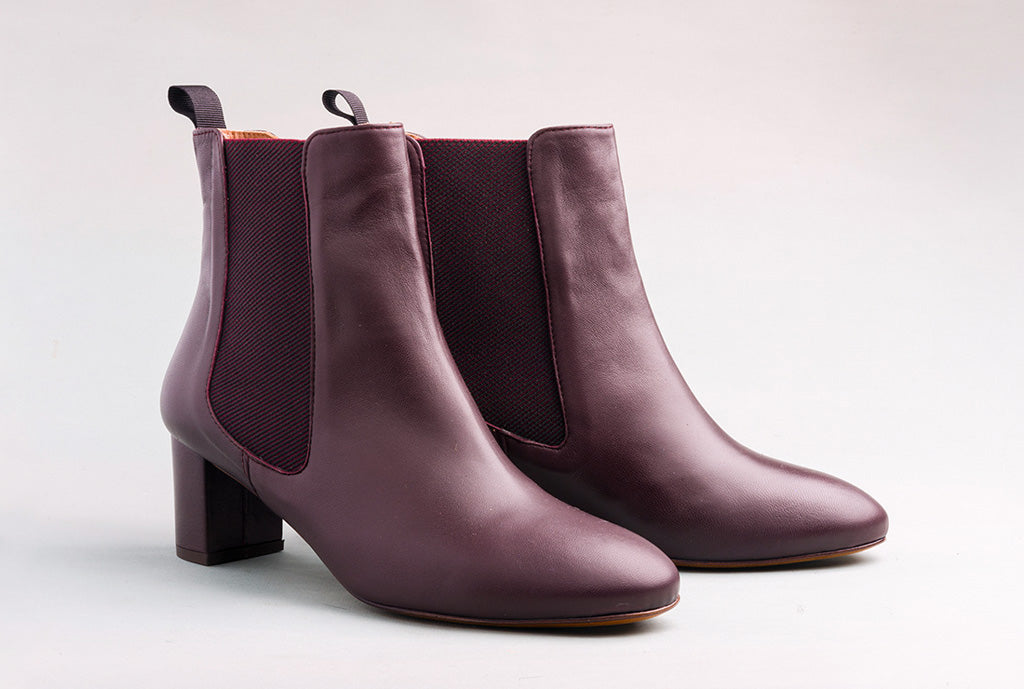 Odelle Bordeaux Chelsea Boot
