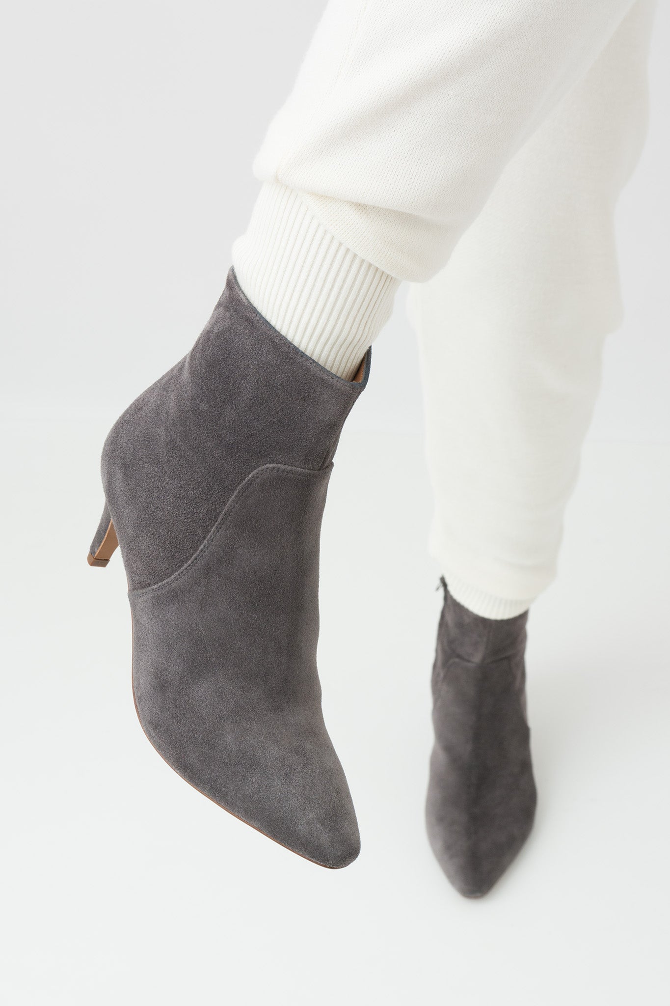 VALENS Velour Grey Bootie