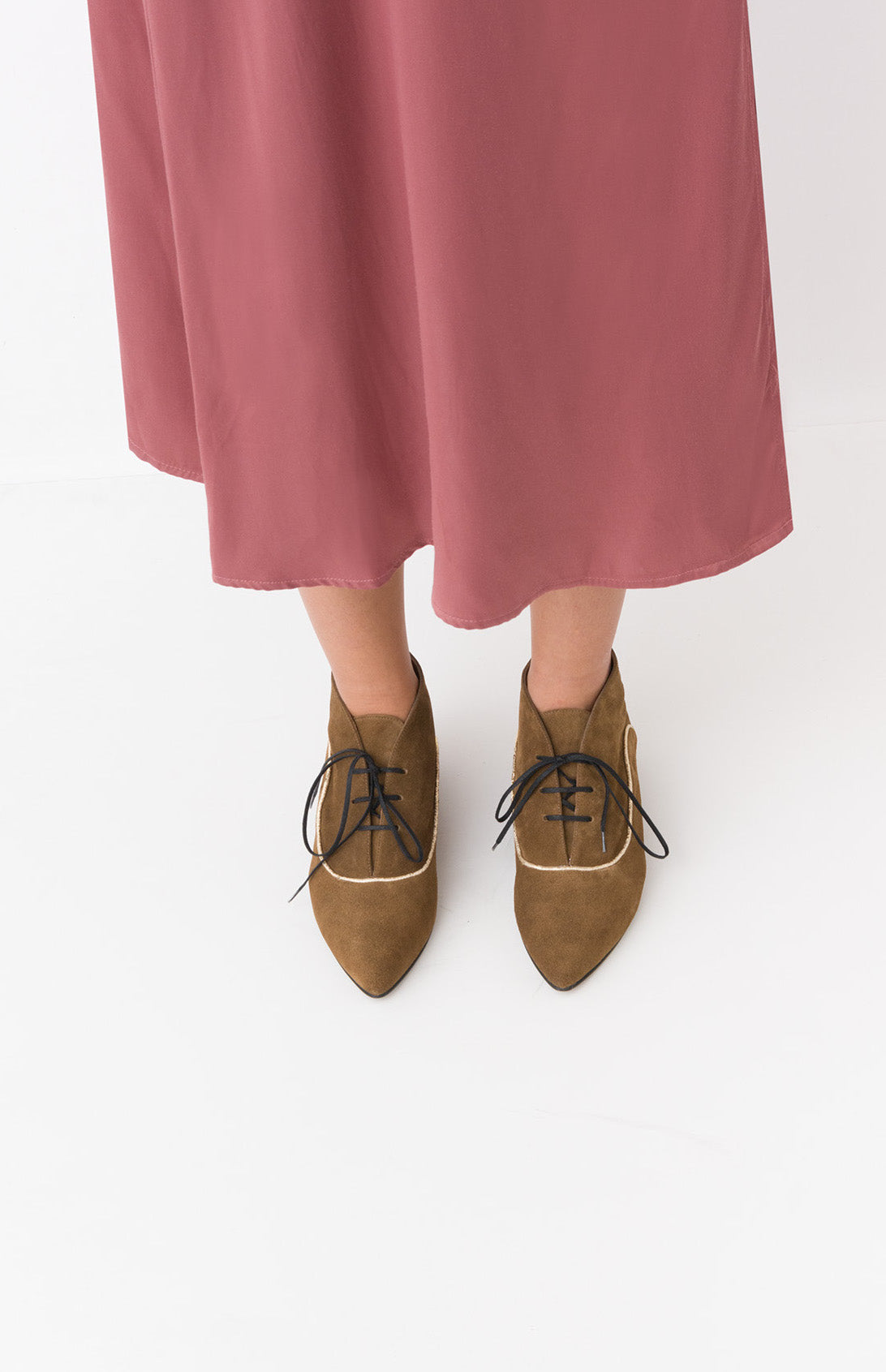 WILLOW Velour Sand Pixie Boot