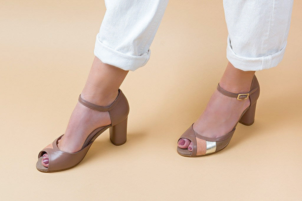 JOSEPHINE Taupe Peep Toe